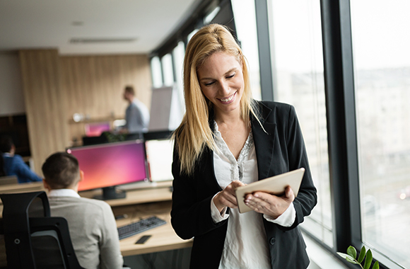 businesswoman-career-at-information-technology-off-2021-08-26-17-30-54-utc businesswoman-career-at-information-technology-off-2021-08-26-17-30-54-utc